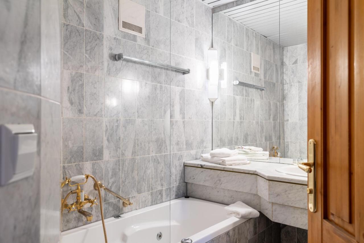 Sonnleitner Landhaus - Apartments Kotschach-Mauthen エクステリア 写真