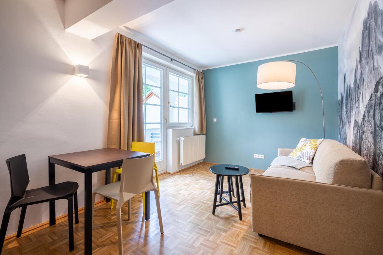 Sonnleitner Landhaus - Apartments Kotschach-Mauthen エクステリア 写真
